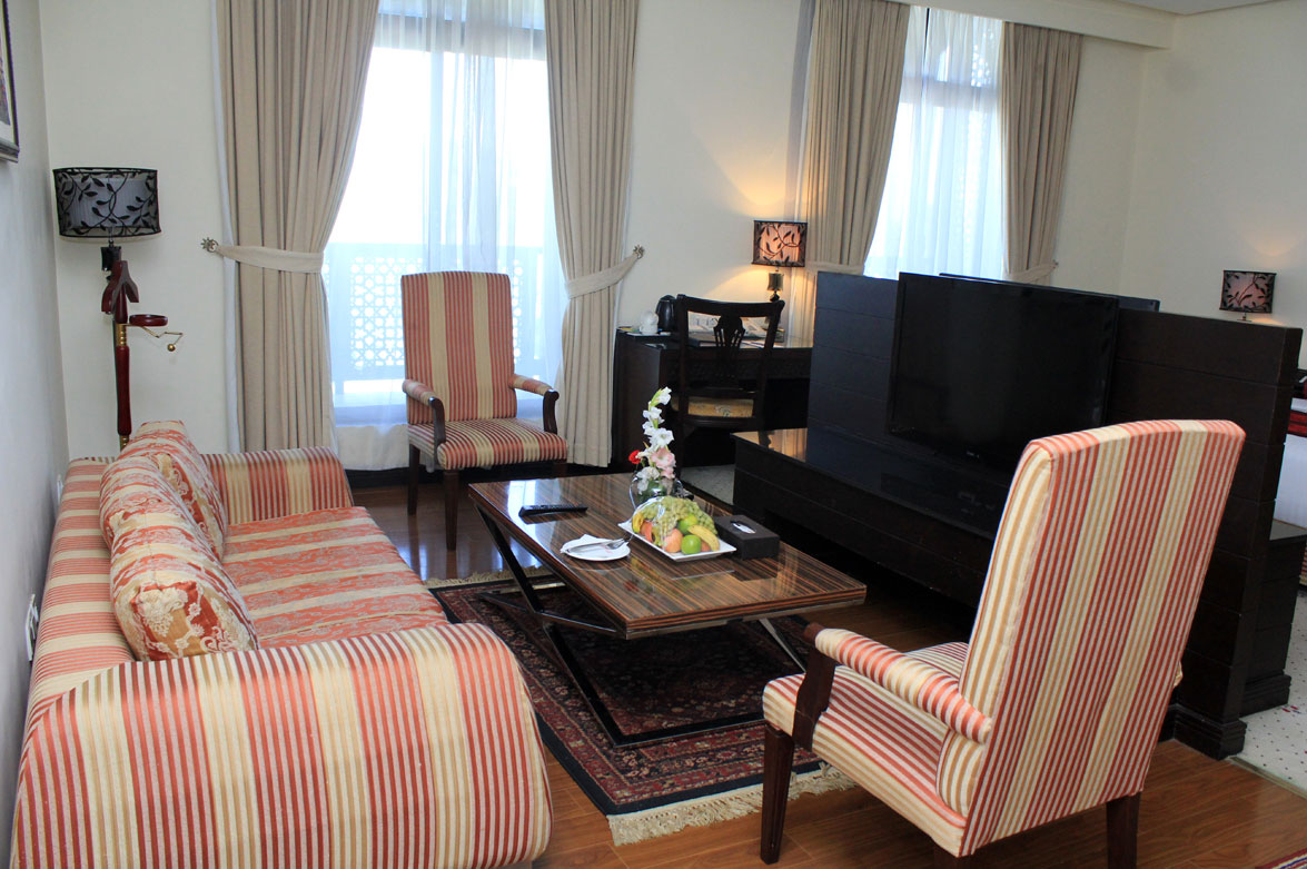 Panoramic Suite Room